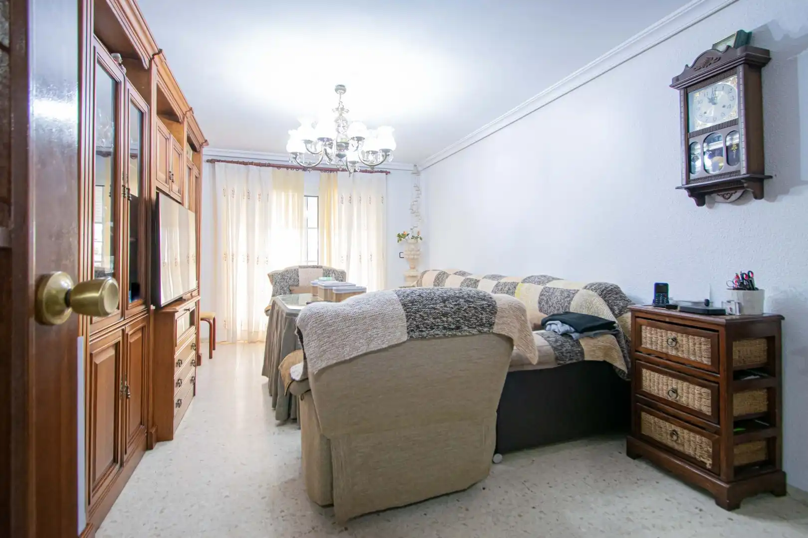 Habitación de Piso en venta en Sevilla con Aire acondicionado, Calefacción y Balcón