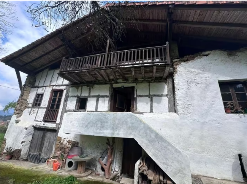 Vista exterior de Casa o xalet en venda en Zeberio amb Calefacció i Traster
