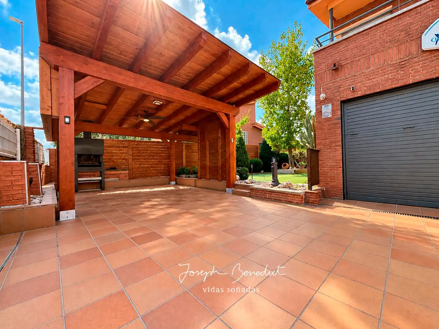 Casa amb terrassa en venda a Corbera de Llobregat, imagen 4