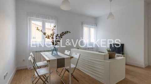 Foto 4 de Piso de alquiler en San Germán, Castillejos - Cuzco, Madrid Capital