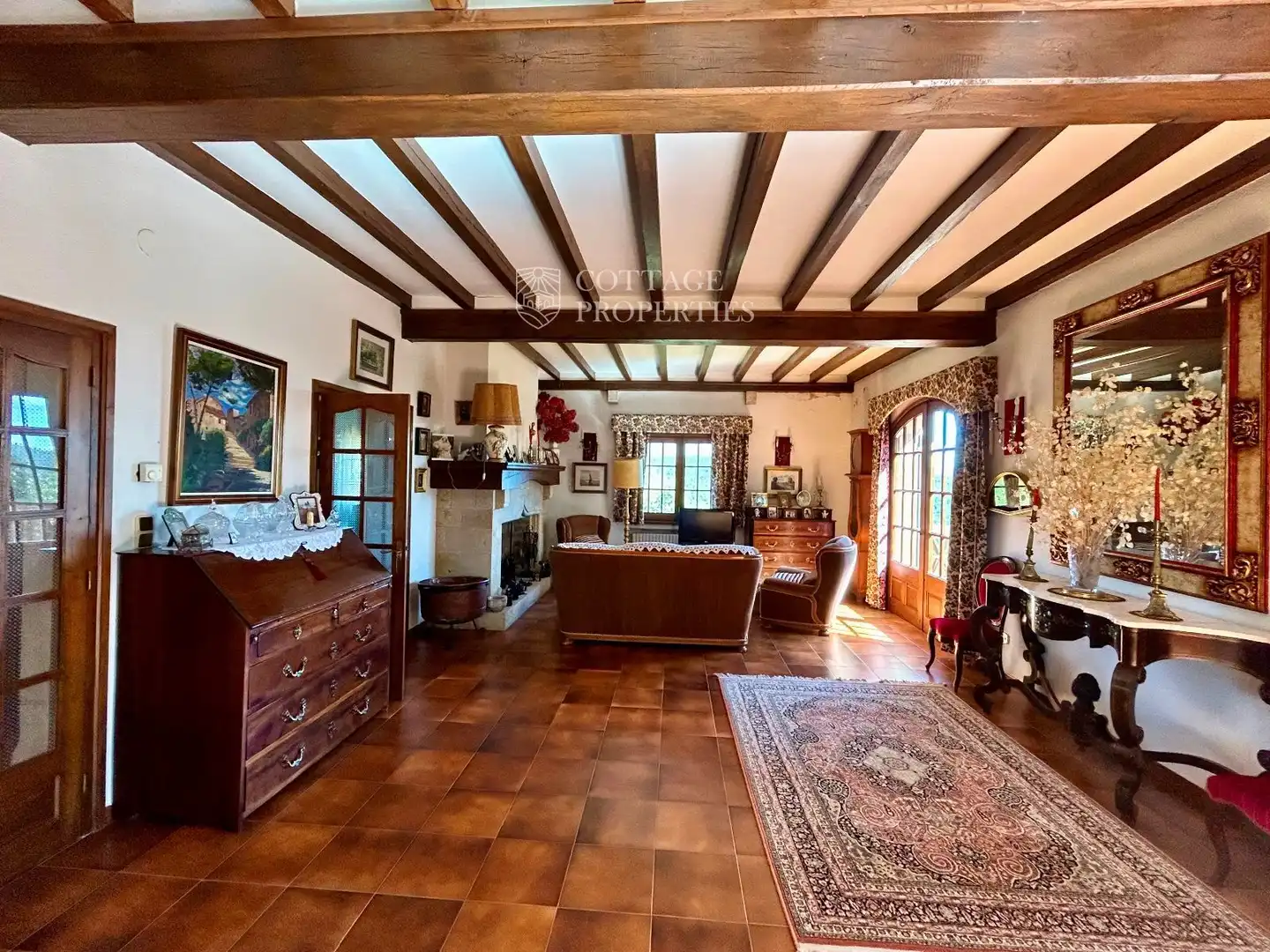 Sala de estar de Finca rústica en venta en Darnius con Calefacción