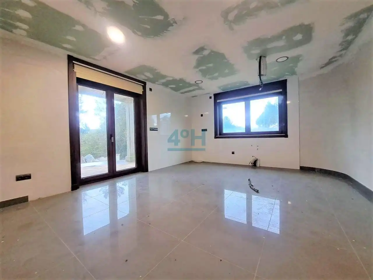 Casa o chalet en venta en O Carballiño   con Calefacción, Jardín privado y Terraza