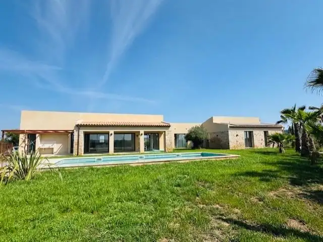Vista exterior de Finca rústica en venta en Petra con Aire acondicionado, Jardín privado y Piscina