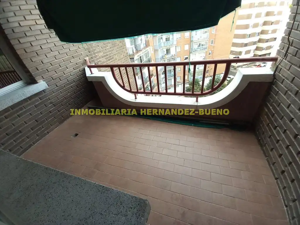 Balcony of Flat for rent in Salamanca