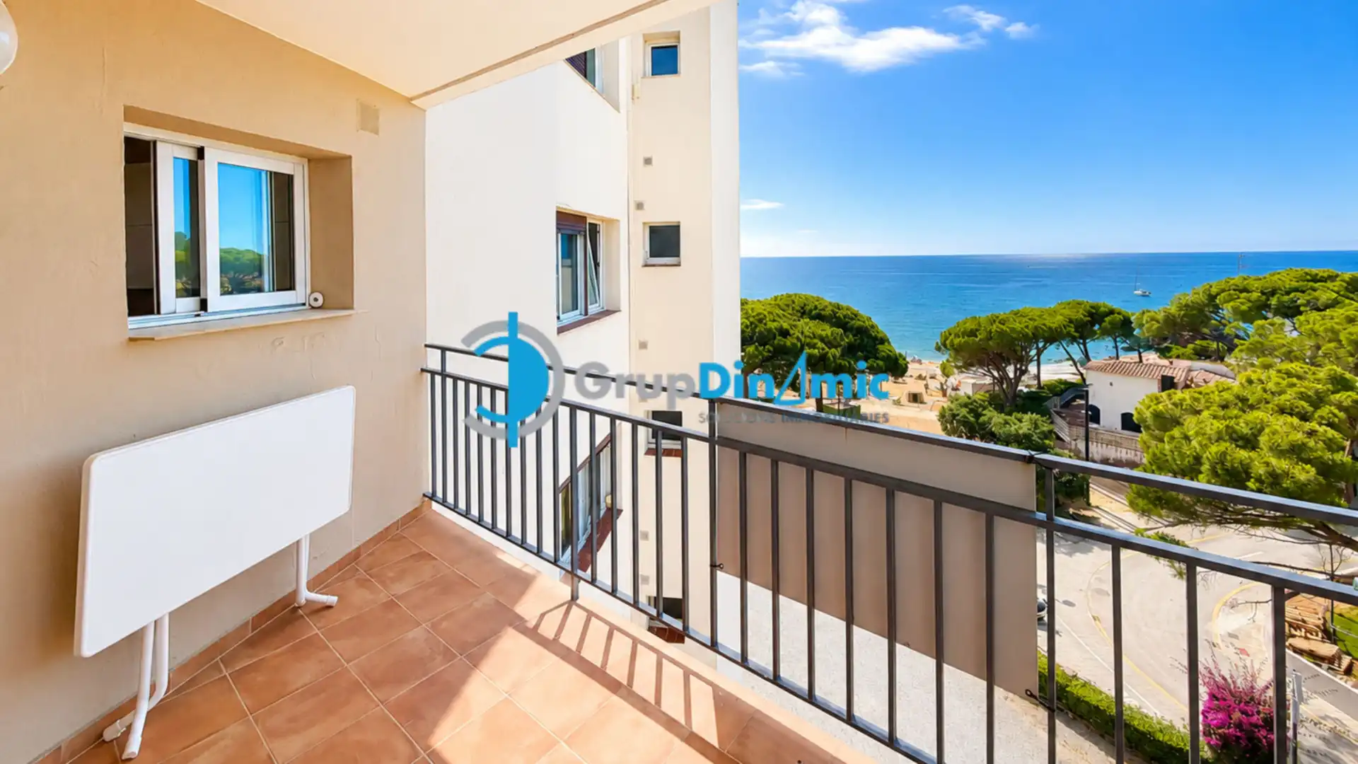 Balcony of Study for sale in Palamós  with Oven