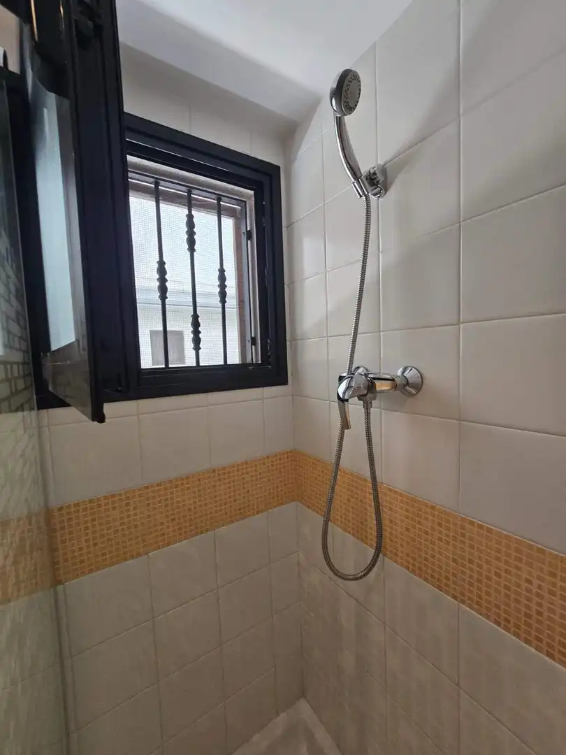 Bathroom of Flat for sale in Santa Pola  with Air Conditioner, Private garden and Terrace