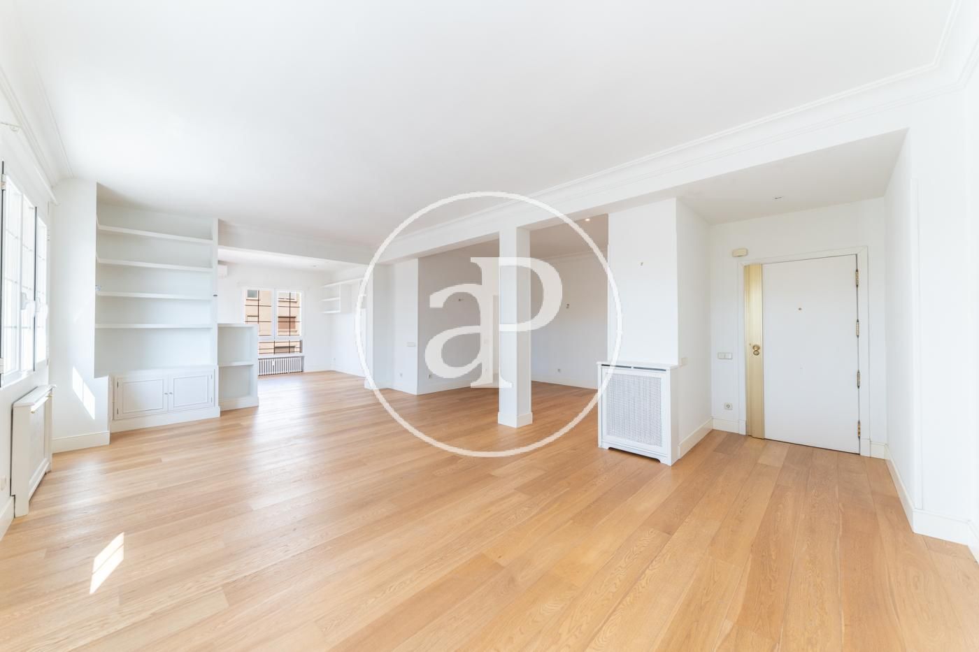 Pis de lloguer a C. de Rafael Salgado, Hispanoamérica - Bernabéu