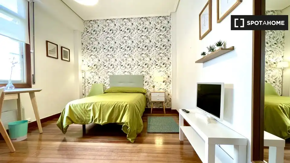 Habitación de Piso para compartir en Bilbao  con Aire acondicionado, Terraza y Amueblado