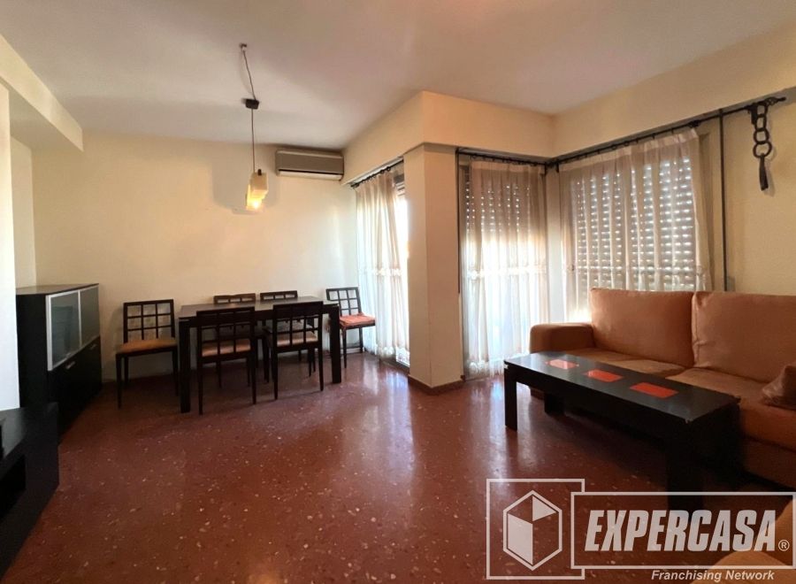 Living room of Flat for sale in  Valencia Capital  with Air Conditioner