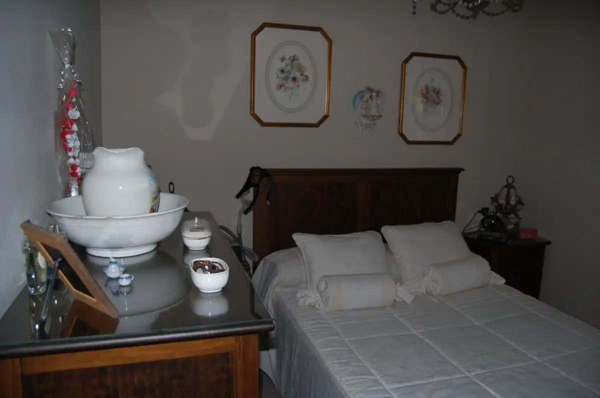 Habitación de Finca rústica en venta en El Puerto de Santa María con Aire acondicionado, Trastero y Piscina
