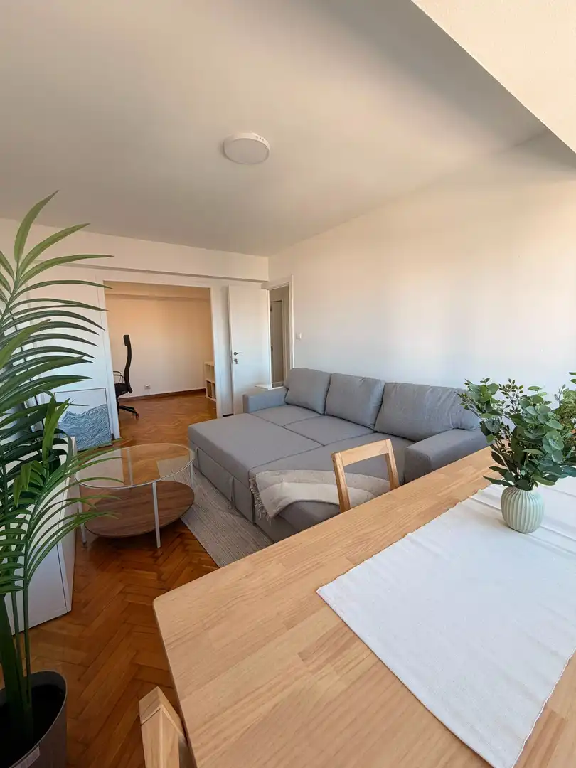 Wohnzimmer von Wohnung zur Miete in A Coruña Capital  mit Möbliert