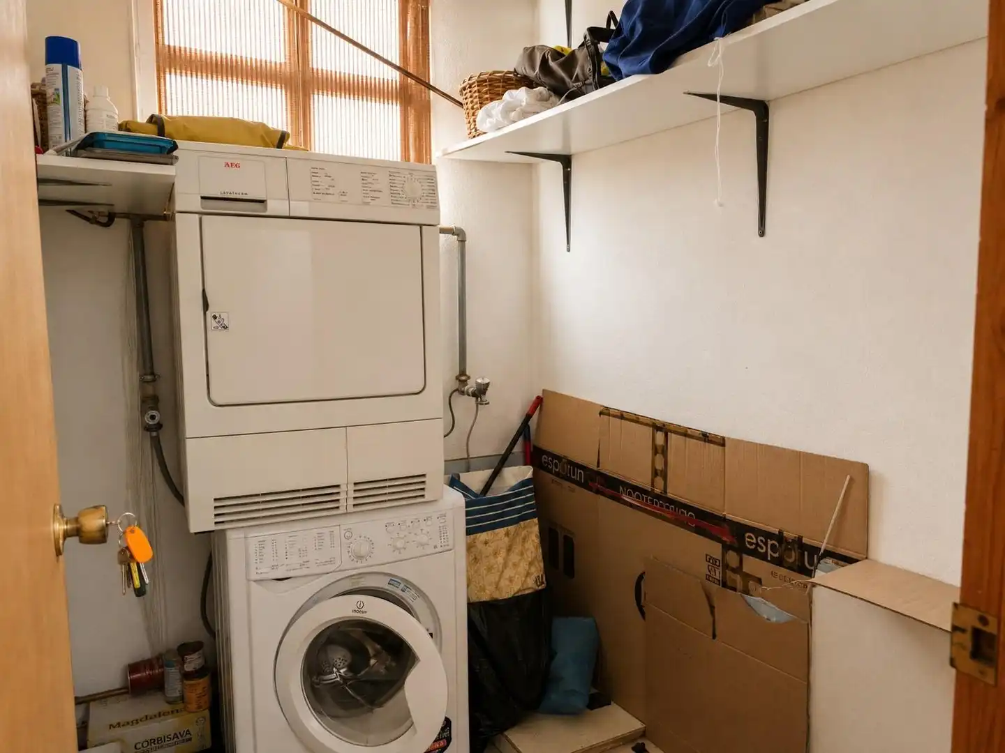 Wohnung zum Verkauf in Amposta mit Terrasse, Abstellraum und Balkon