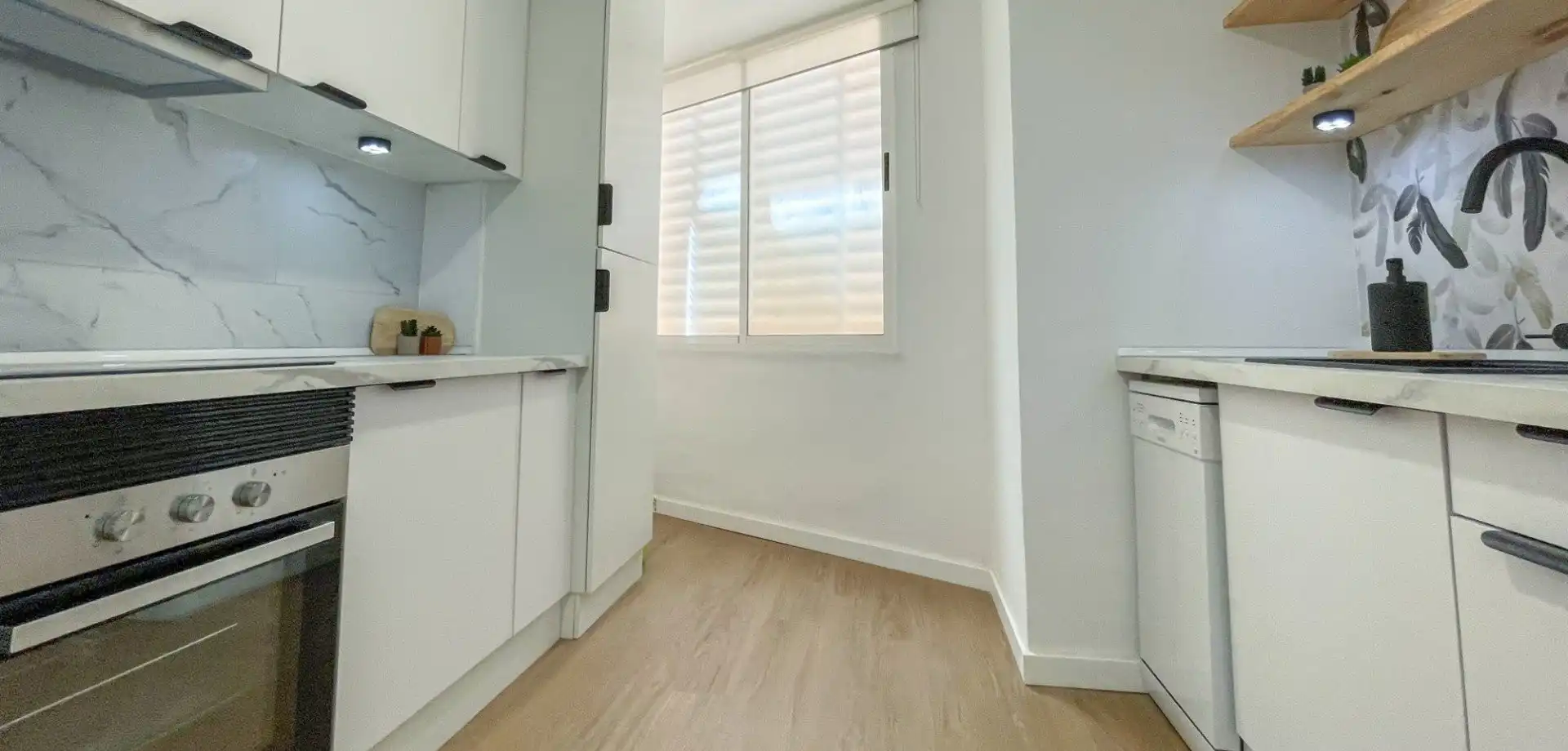 Cocina de Apartamento en venta en Orihuela con Calefacción, Terraza y Balcón