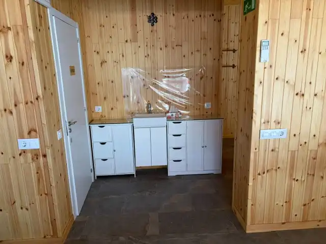 Cocina de Local en venta en Barcelona con Aire acondicionado, Calefacción y Parquet