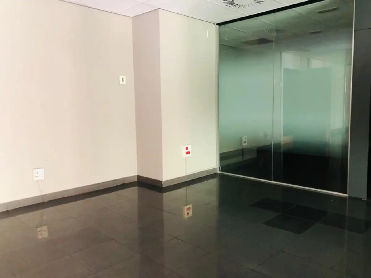 Business premises for sale in C/ Sant Isidre, imagen 7