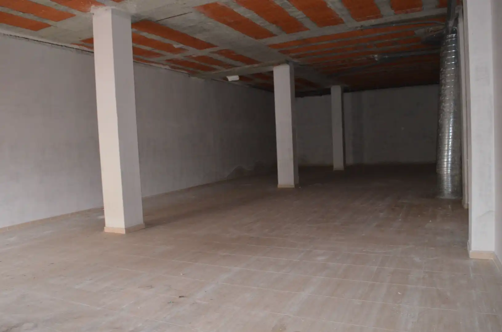 Gewerbefläche zur Miete in Miralvalle - Av. Virgen del Puerto - La Data, imagen 3