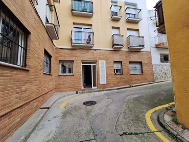 Flat for sale in C/ Segre