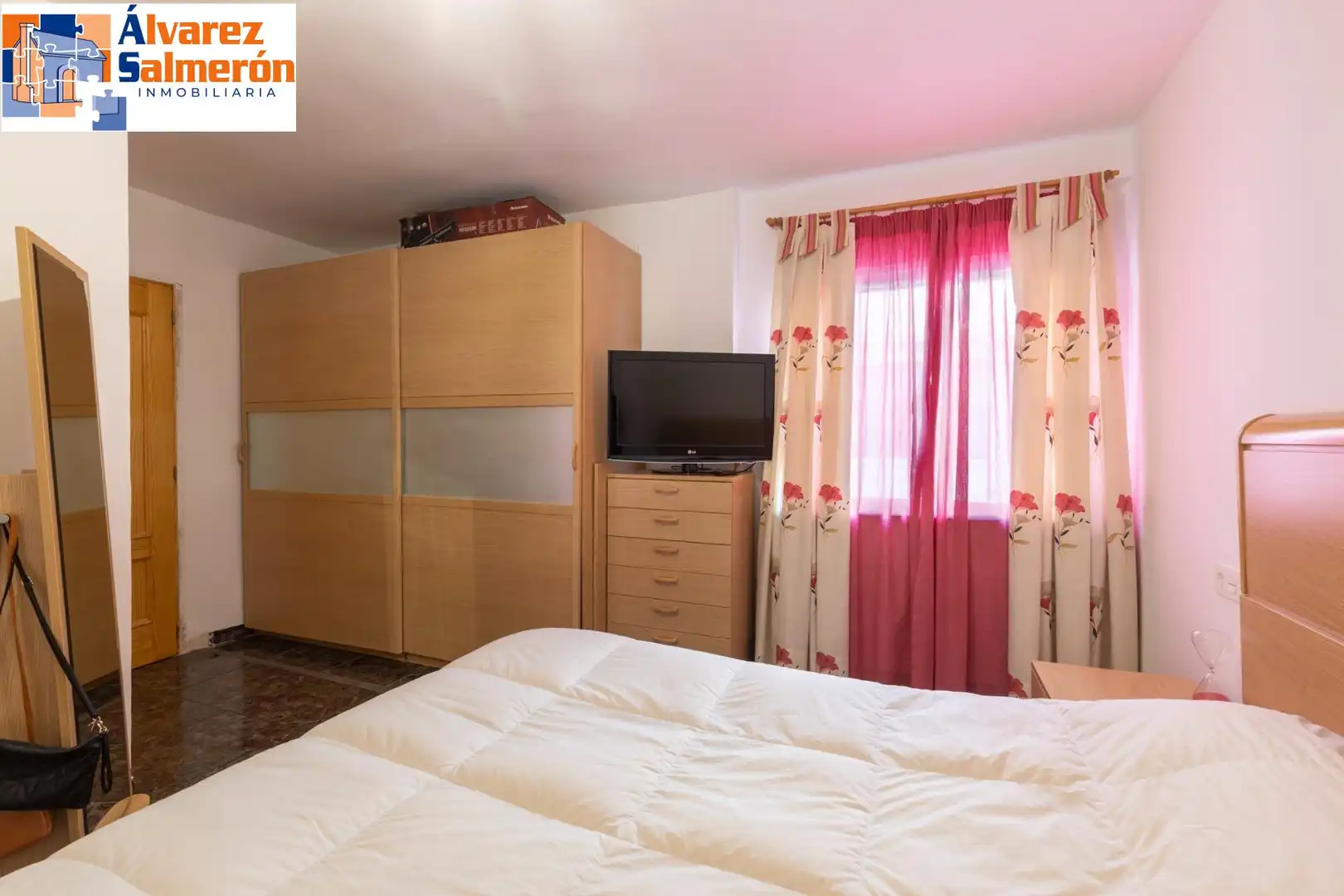 Piso con terraza en venta en Calle de Laureado López Muñoz, imagen 16