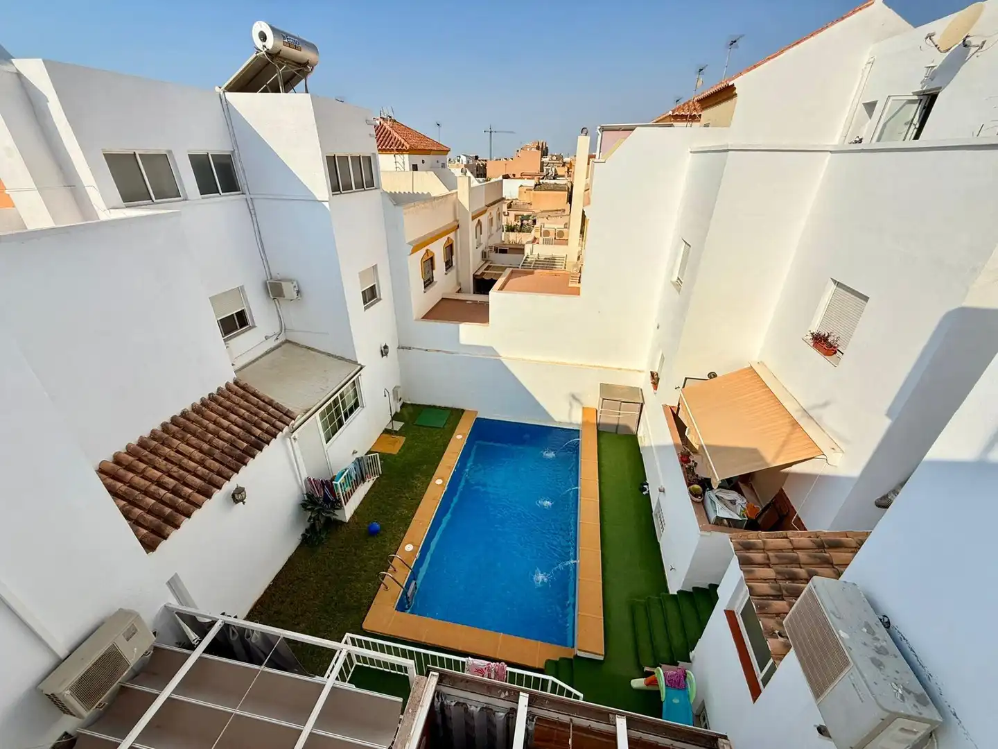 Swimming pool of Detached homes for sale in Roquetas de Mar  with Air Conditioner, Balcony and Community pool