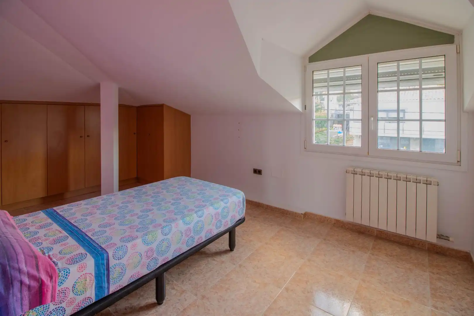 Habitación de Casa o chalet en venta en Esparreguera con Aire acondicionado, Calefacción y Jardín privado