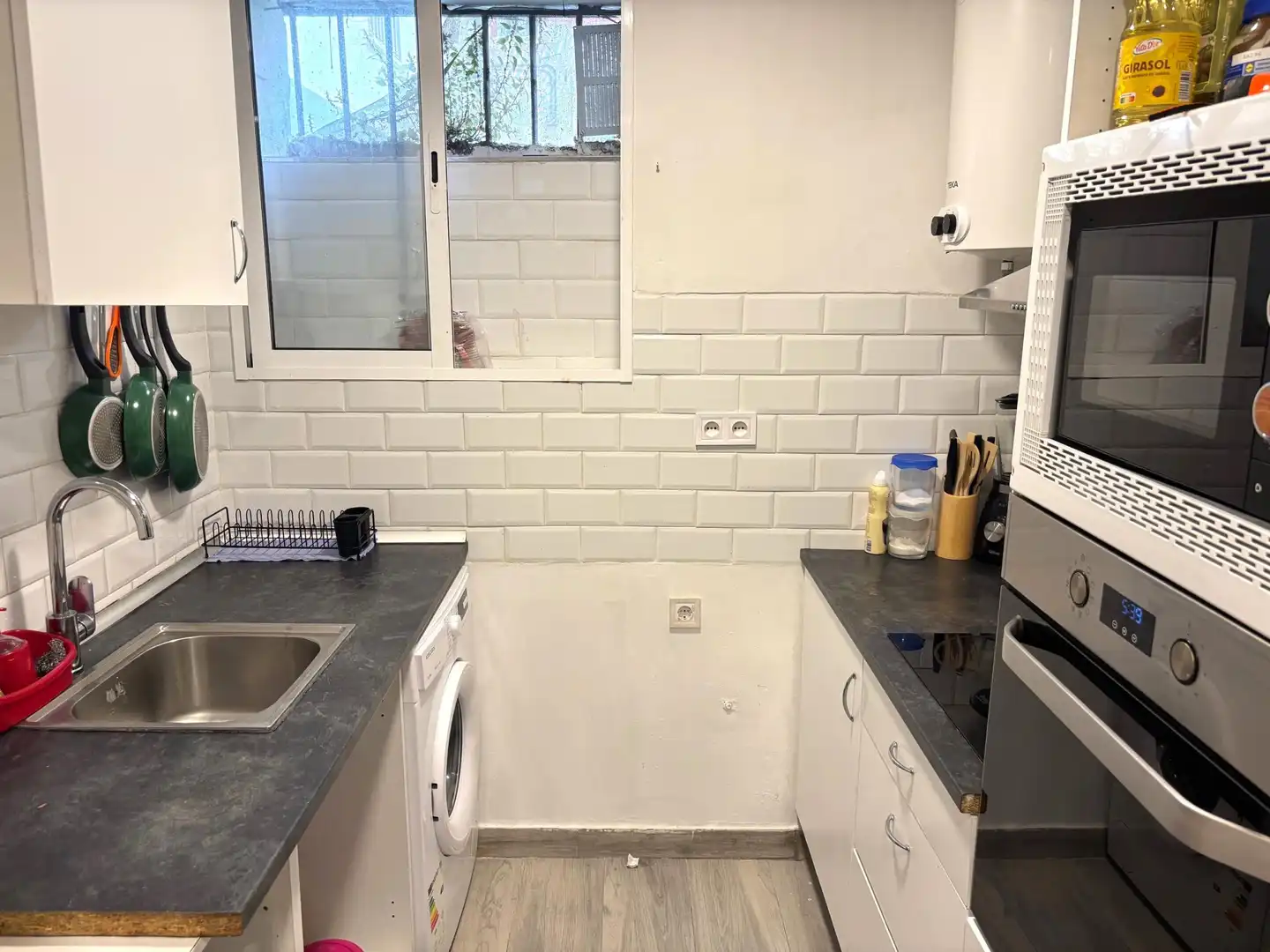 Kitchen of Flat for sale in Madrid