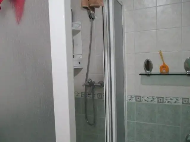 Badezimmer von Wohnung zur Miete in Granada mit Klimaanlage, Möbliert und Balkon
