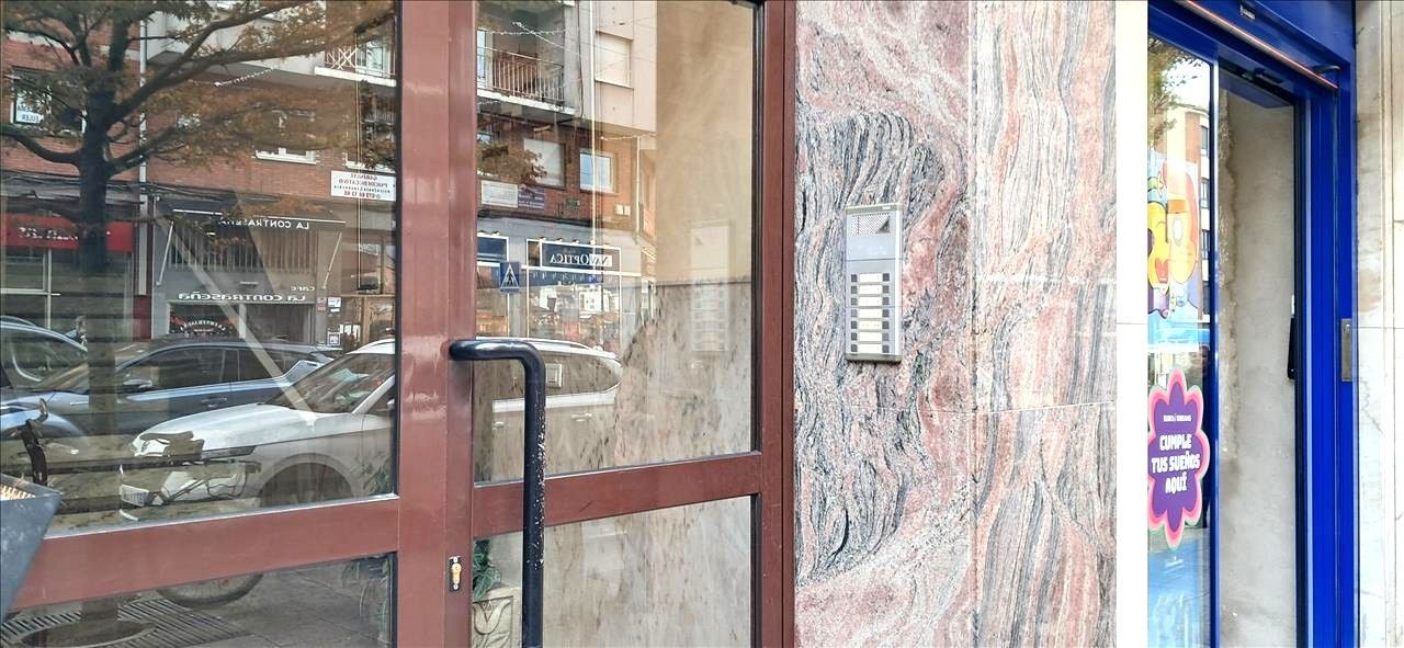 Vista exterior de Apartament en venda en Camargo