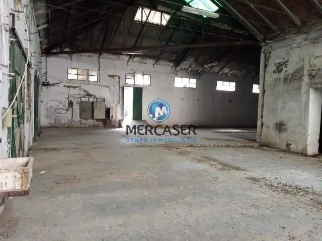 Fabrikhallen zum Verkauf in Calle VAGON, Tielmes