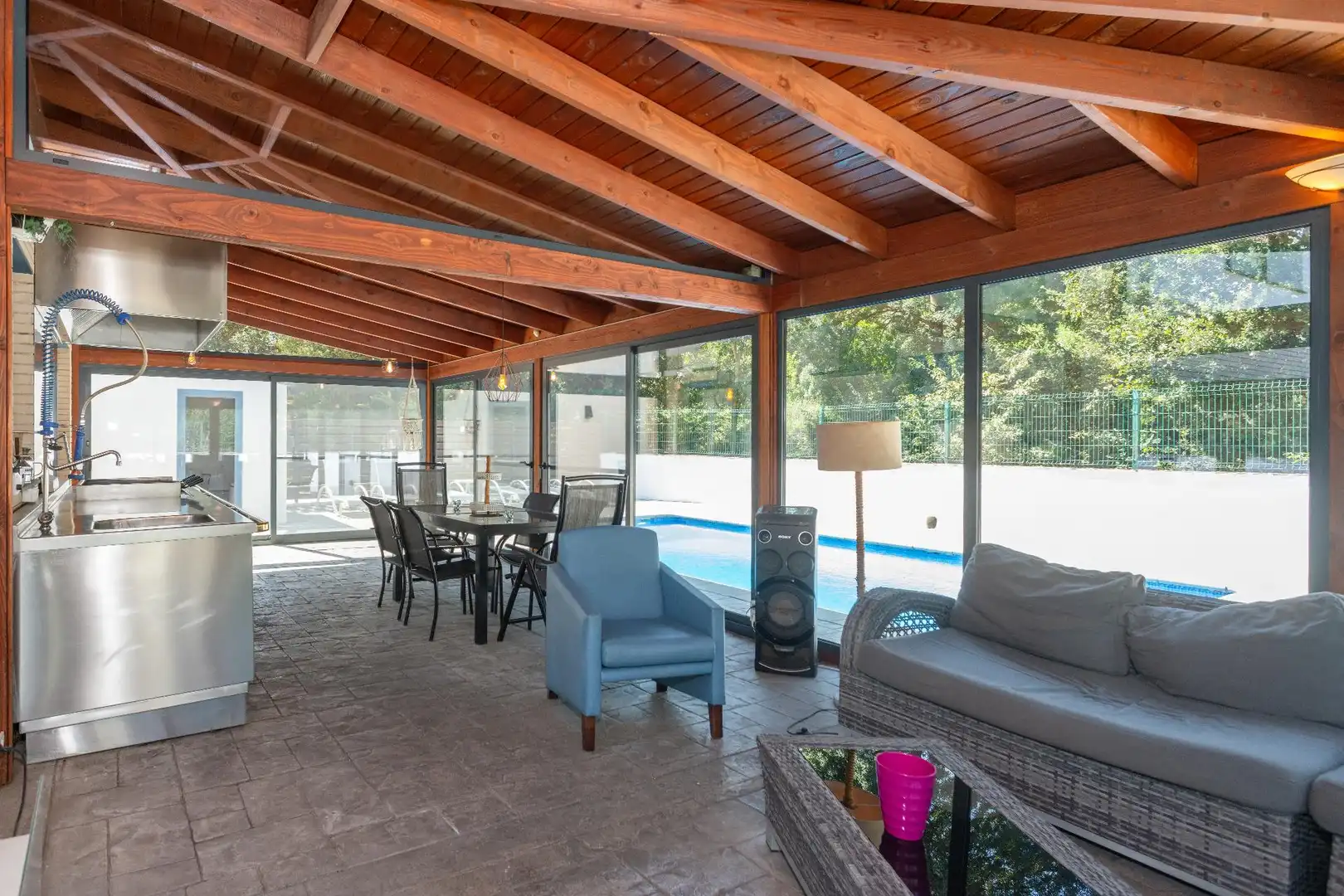 Terrace of Houses for rent in Girona  with Air Conditioner, Private garden and Terrace