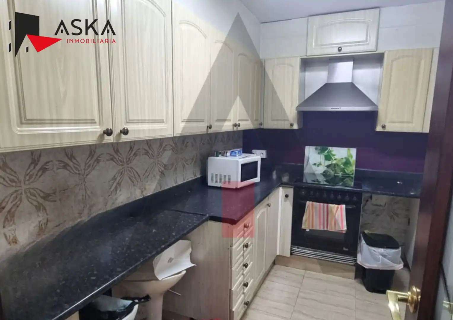 Kitchen of Flat for sale in Torrent  with Air Conditioner and Balcony