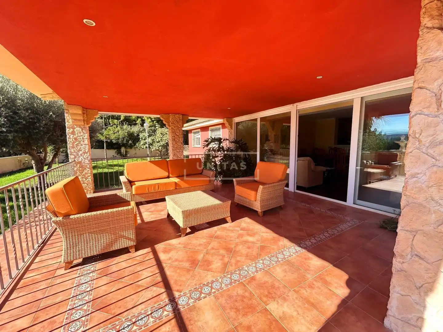 Jardí de Casa o xalet en venda en Alicante / Alacant amb Aire condicionat, Jardí privat i Terrassa