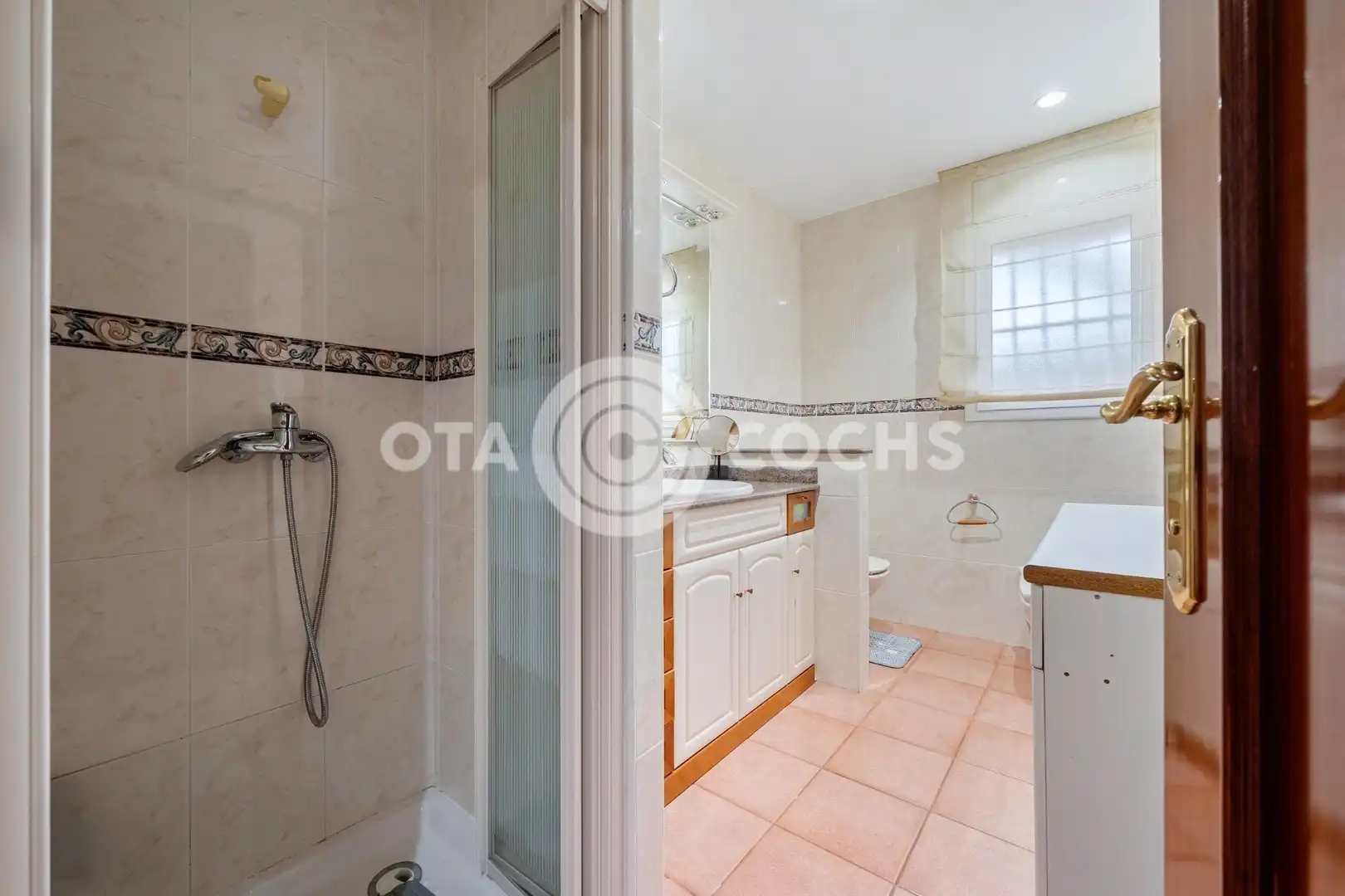 Bathroom of Houses for sale in Ponent