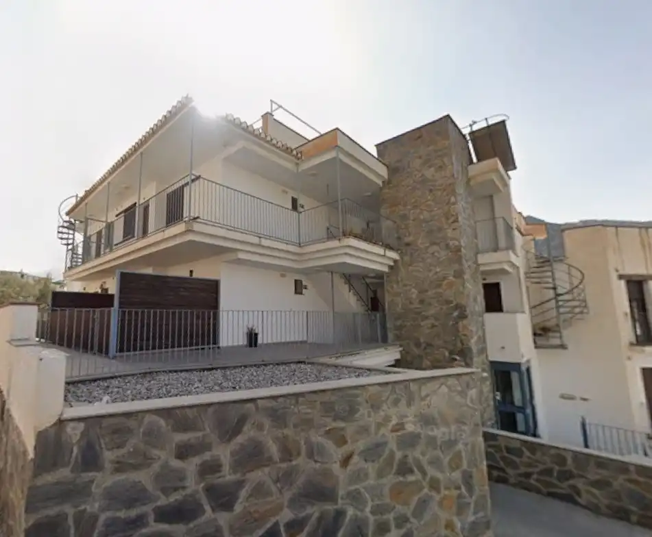 Vista exterior de Pis en venda en Güéjar Sierra