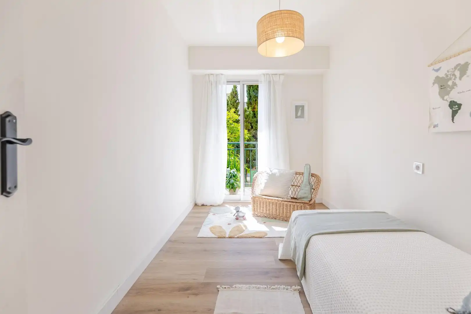 Habitación de Piso en venta en Valencia con Jardín privado, Parquet y Balcón