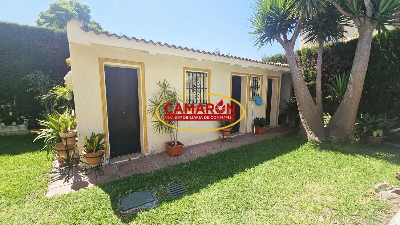 House with pool for sale in Palomares del Río, imagen 5