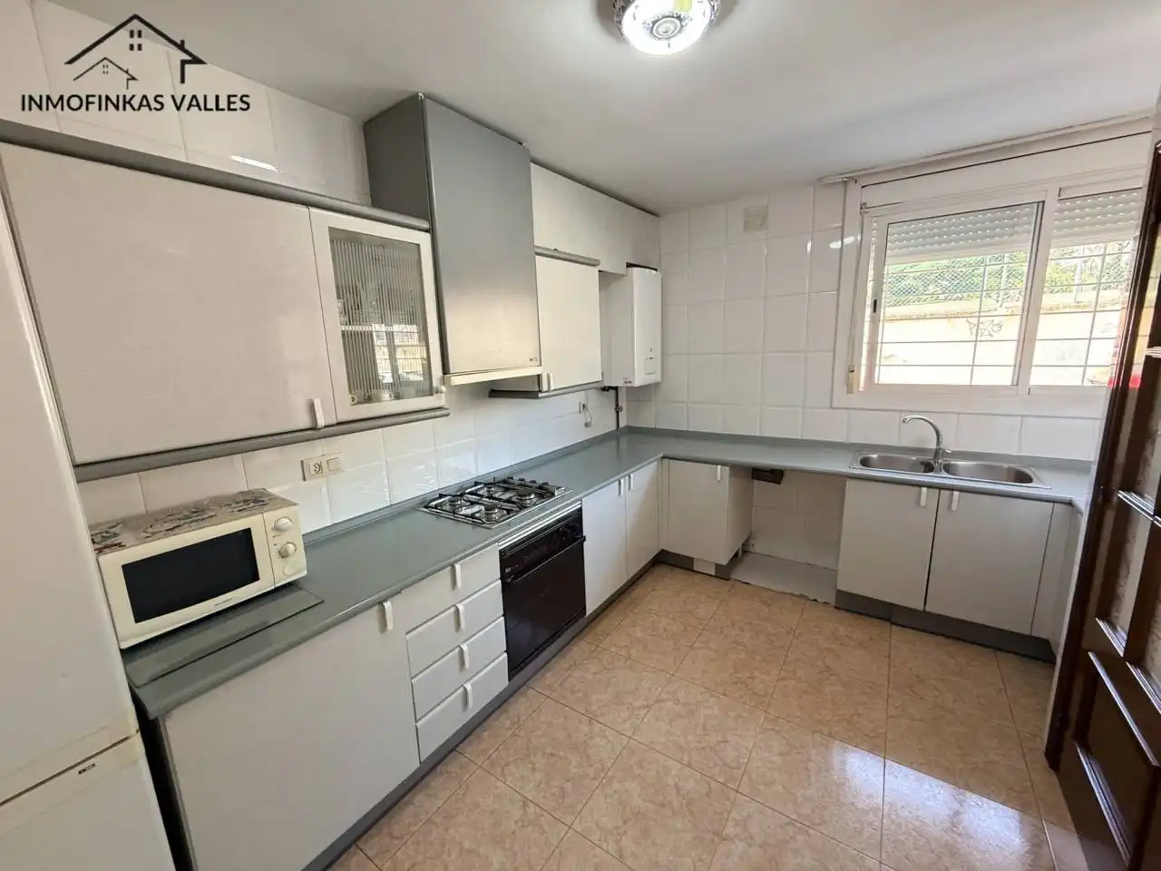 Kitchen of Detached homes for sale in Parets del Vallès  with Air Conditioner, Heating and Private garden