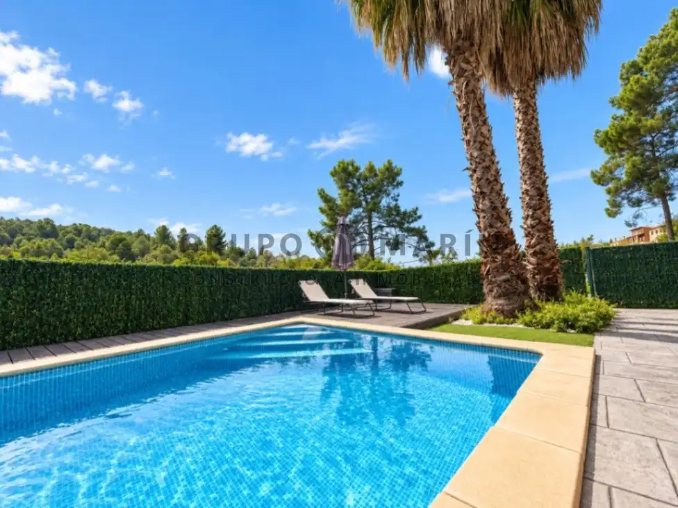 Casa con piscina in vendita a Calle Pio Baroja (terra Brava)