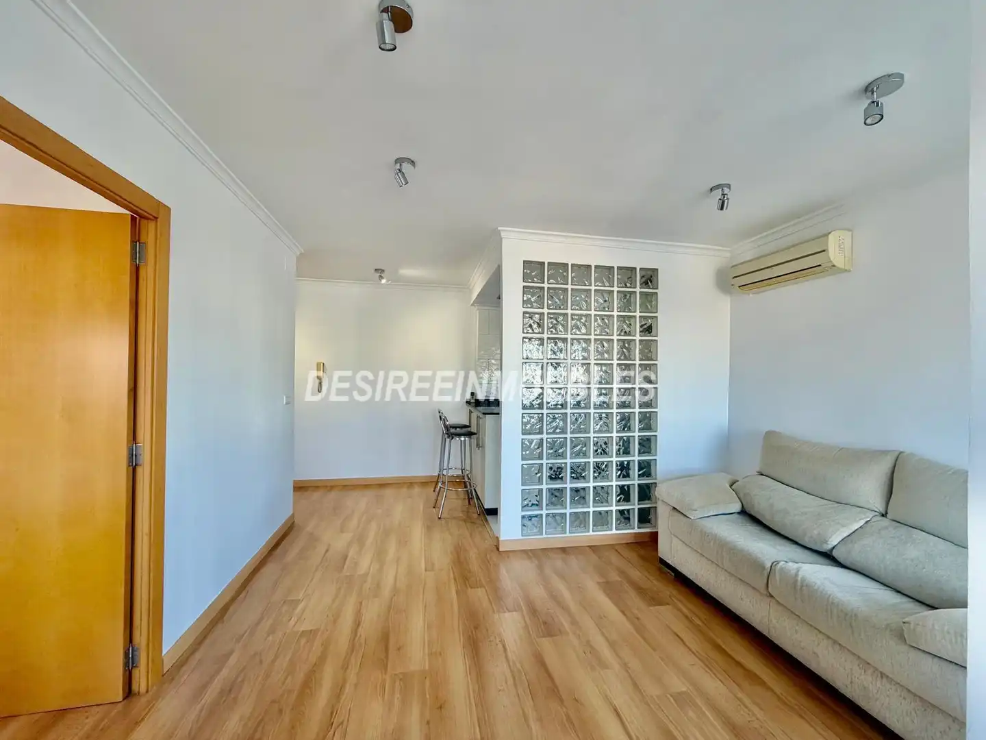 Exterior view of Flat for rent in El Pla del Real
