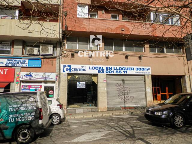 Local comercial en Alquiler en Barri del Centre