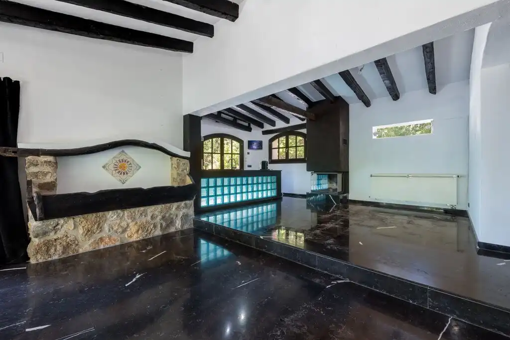 Finca rústica en venta en Pollença con Aire acondicionado