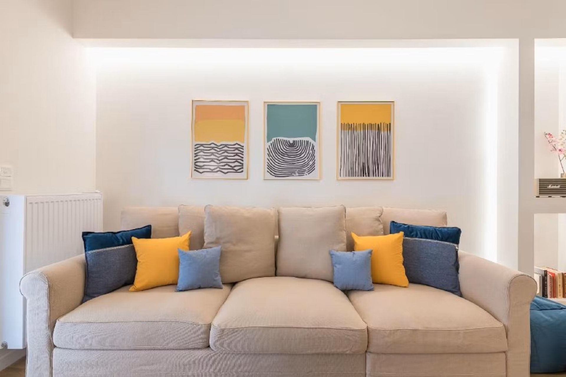 Sala d'estar de Pis de lloguer en Sabadell amb Aire condicionat, Moblat i TV