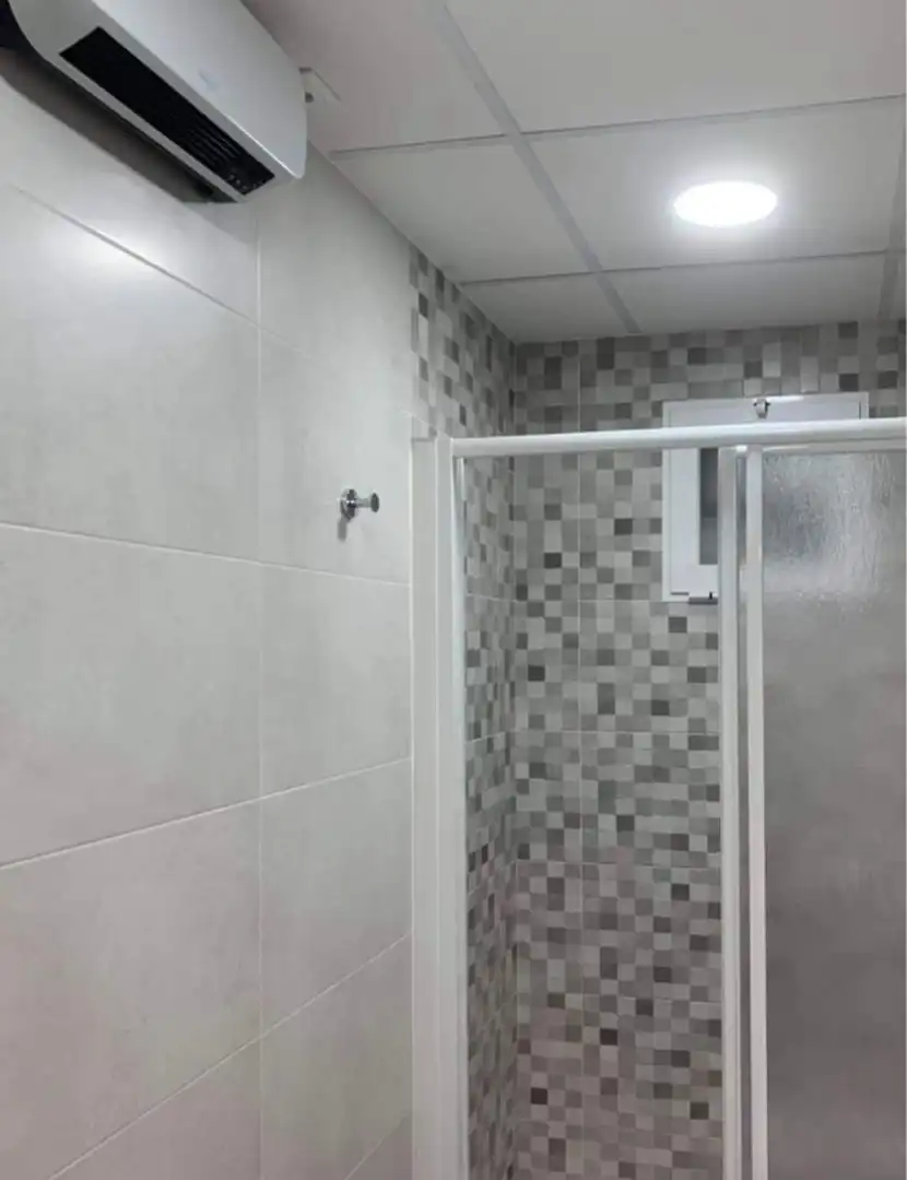 Bathroom of Flat for sale in Benicarló  with Air Conditioner, Furnished and Oven