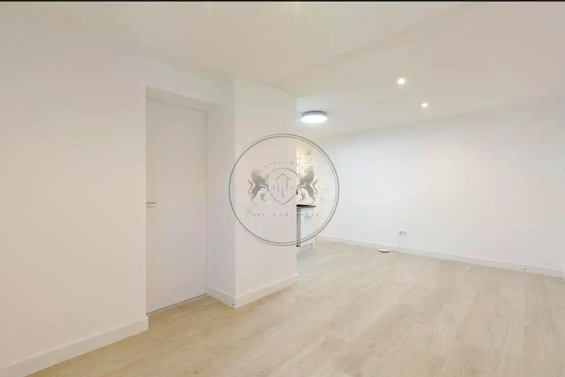 Flat for sale in Valdemoro  with Air Conditioner and Heating