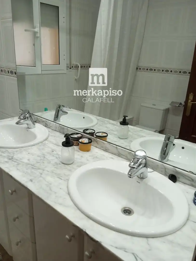 Bathroom of Houses for sale in El Vendrell  with Heating, Terrace and Storage room