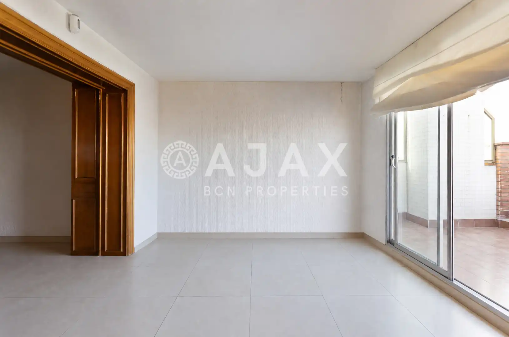 Ático en venta en Barcelona con Aire acondicionado, Calefacción y Terraza