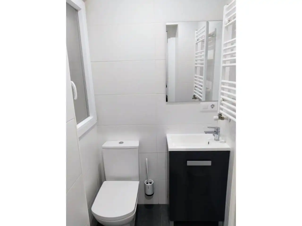 Bathroom of Flat for rent in Burgos  with Heating and Furnished