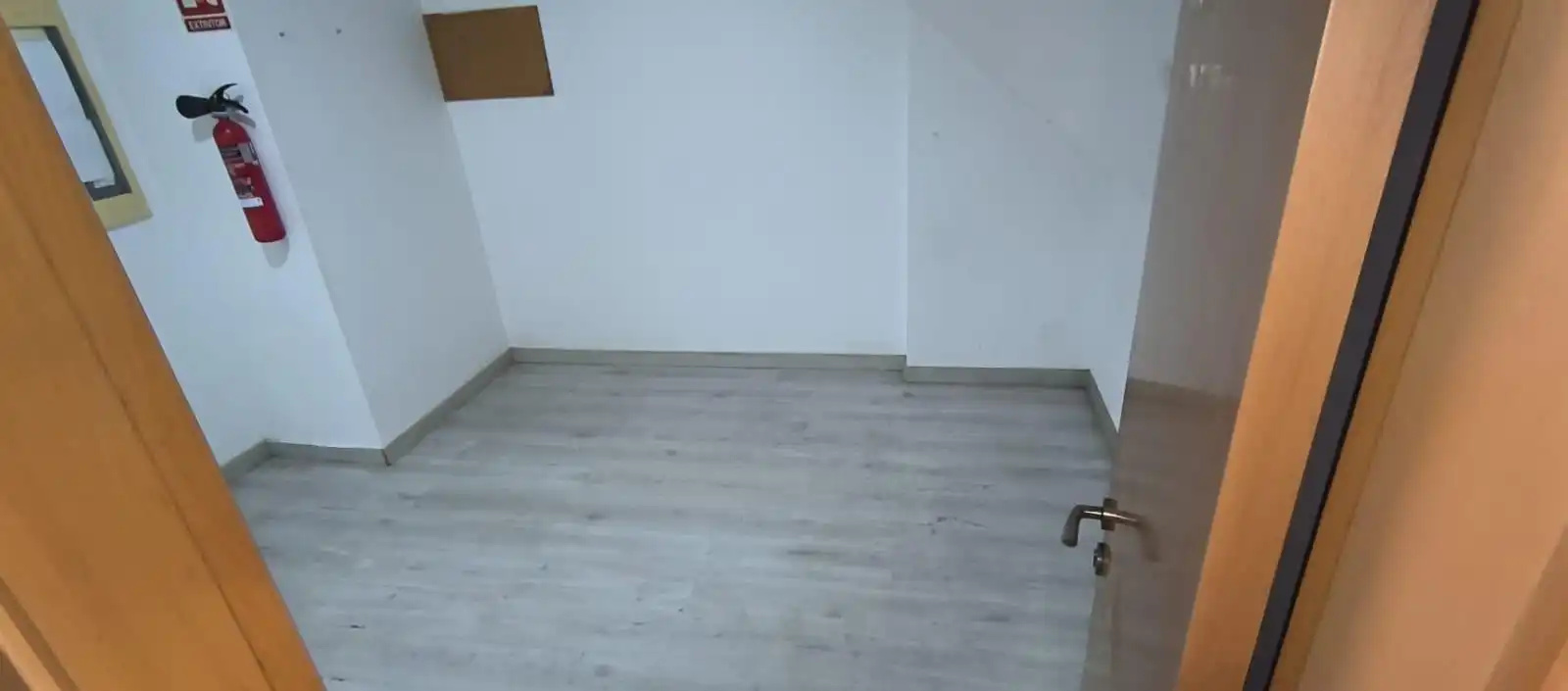 Geschaftsraum zur Miete in Valencia
