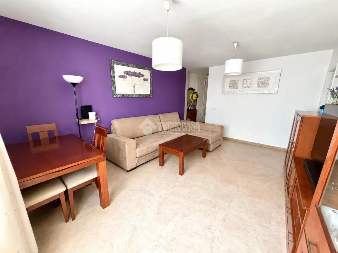 Living room of Flat for sale in Benalmádena