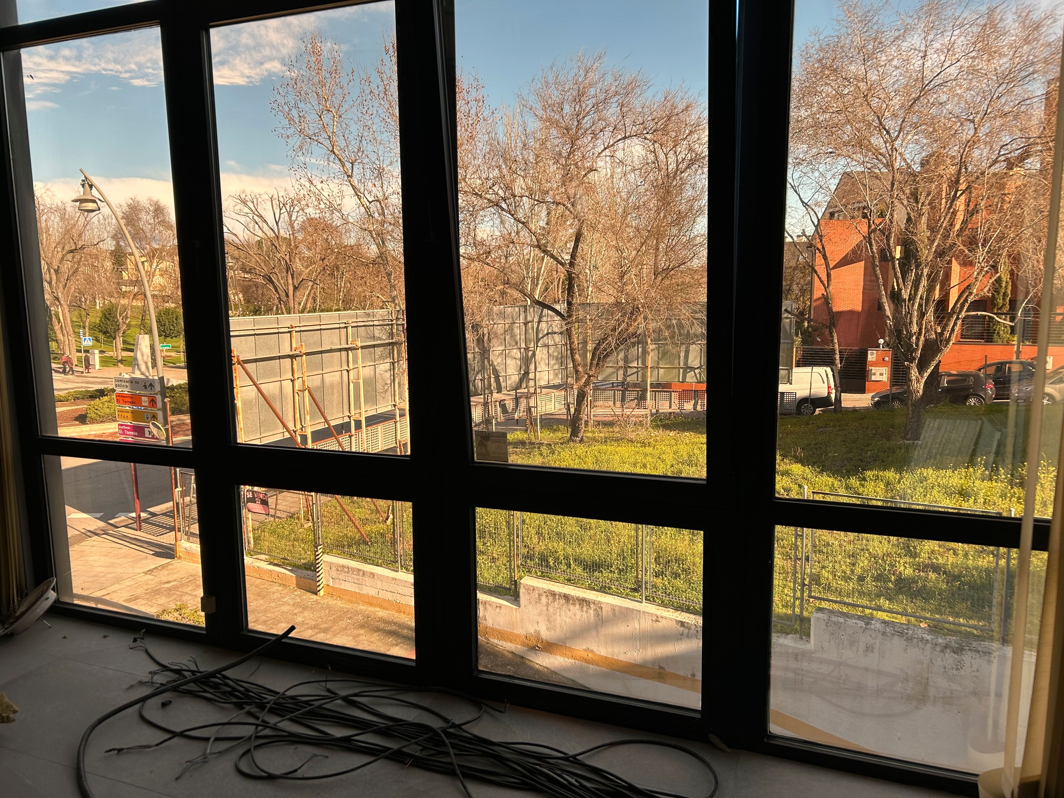 Jardí de Oficina de lloguer en Pozuelo de Alarcón amb Aire condicionat, Calefacció i Internet