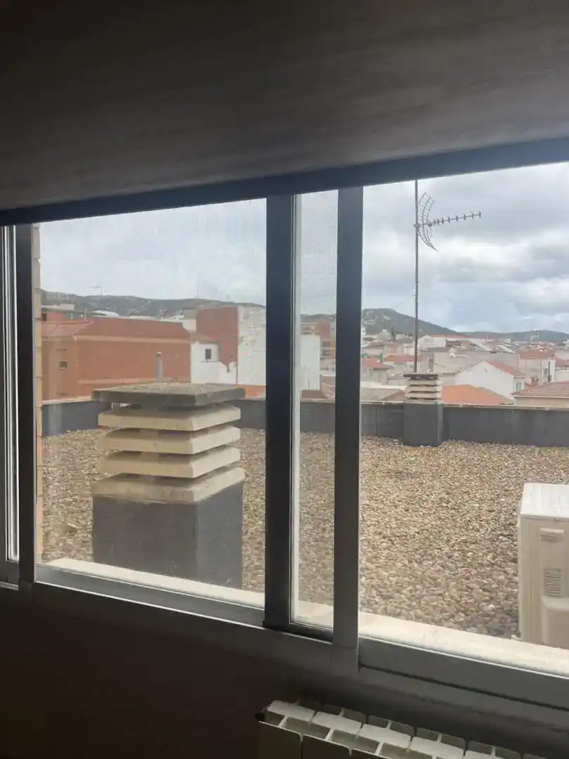 Außenansicht von Maisonette zum Verkauf in Puertollano mit Klimaanlage, Abstellraum und Möbliert